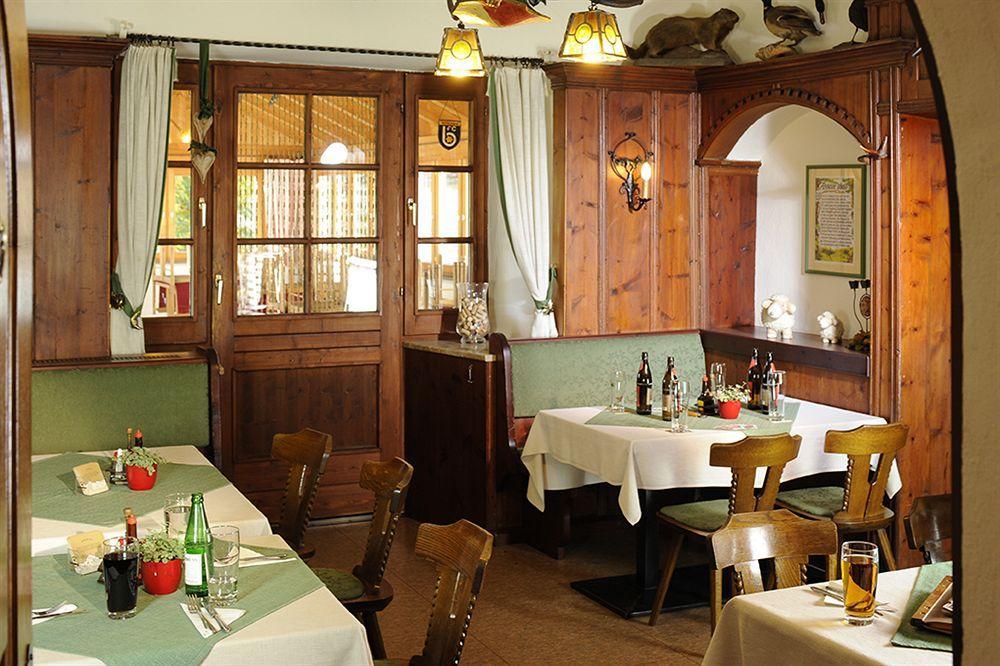 Gasthaus Sonne Tarrenz Exterior photo